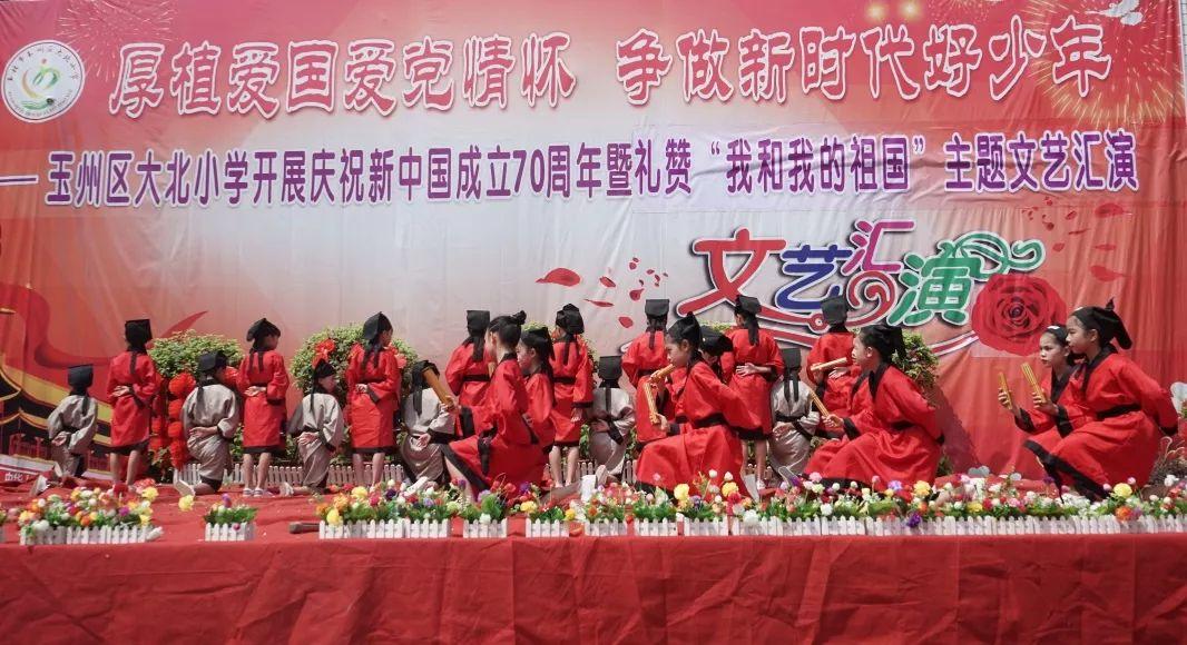 “十四冬”这项赛事需要“旗”